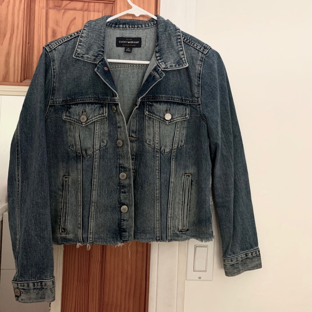 Lucky Brand vintage denim jacket✨✨